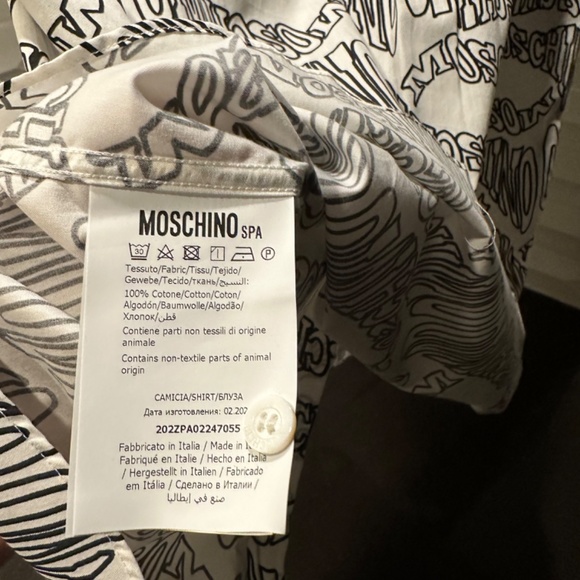 MOSCHINO made in Italy short sleeve shirt - Picture 6 of 8